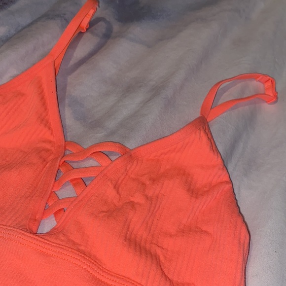 PINK bralette neon orange 🦶 - Picture 2 of 3